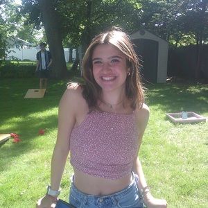 Meet your Posher, Anna